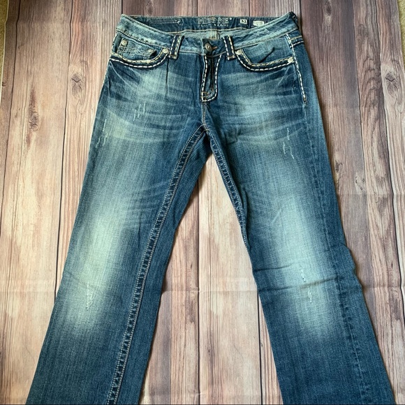 Miss Me Embroidered Denim Jeans Size 31 - Picture 2 of 4